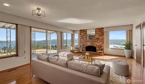 8208 S 124th Street Seattle WA 98178