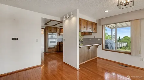8208 S 124th Street Seattle WA 98178