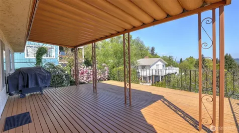 8208 S 124th Street Seattle WA 98178