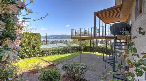 8208 S 124th Street Seattle WA 98178