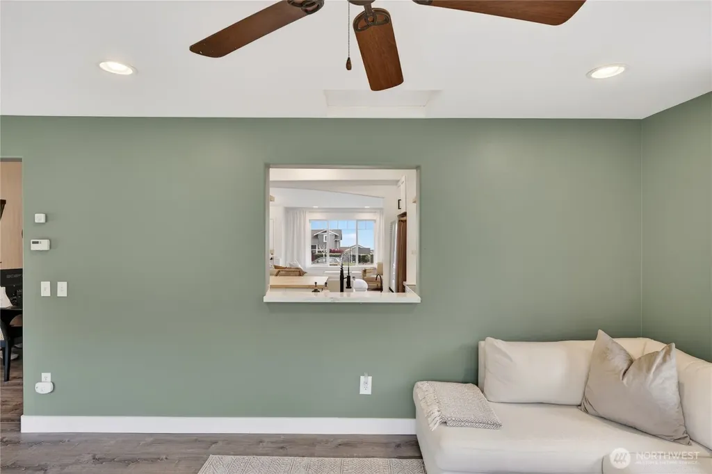 1584 Country Club Drive Camano Island WA 98282
