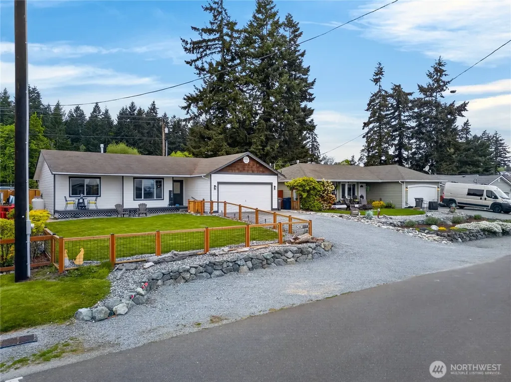 1584 Country Club Drive Camano Island WA 98282