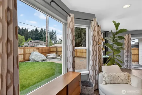 1584 Country Club Drive Camano Island WA 98282