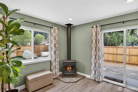 1584 Country Club Drive Camano Island WA 98282