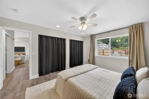 1584 Country Club Drive Camano Island WA 98282