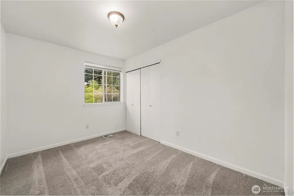 37620 39th Avenue S Auburn WA 98001