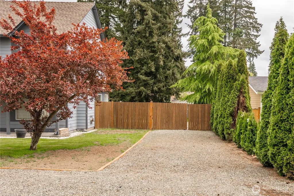 37620 39th Avenue S Auburn WA 98001
