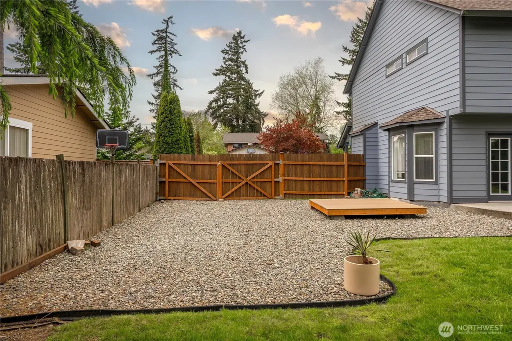 37620 39th Avenue S Auburn WA 98001
