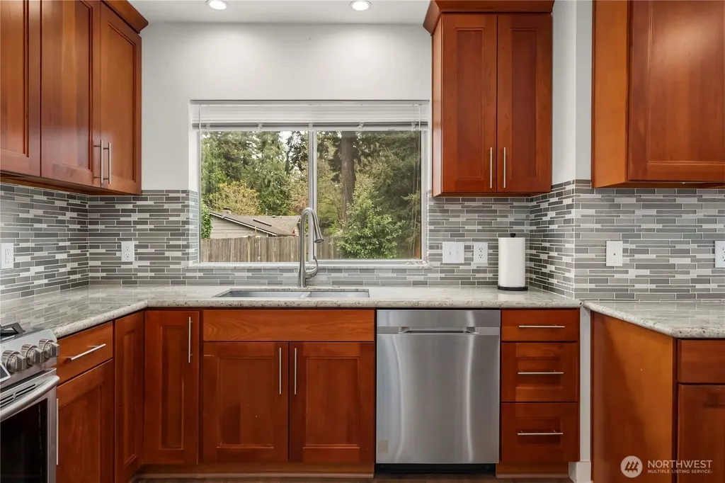37620 39th Avenue S Auburn WA 98001