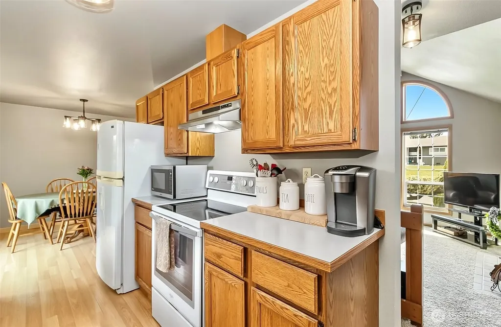10103 27th Drive SE Everett WA 98208