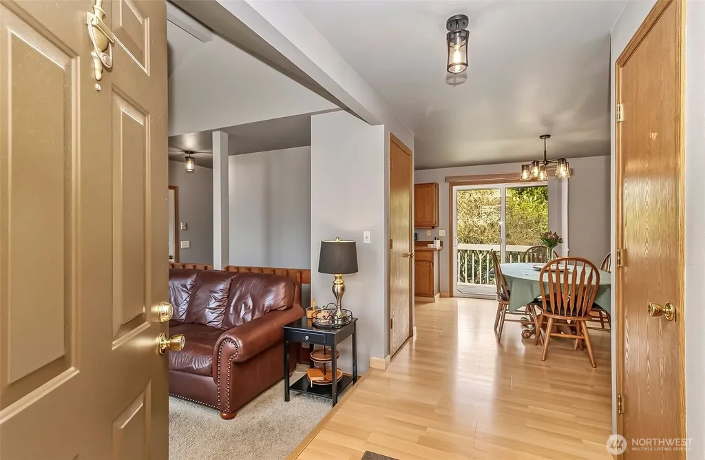 10103 27th Drive SE Everett WA 98208