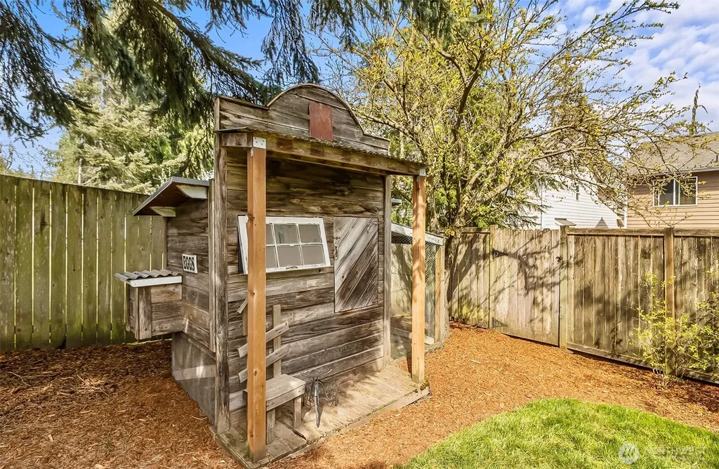 10103 27th Drive SE Everett WA 98208
