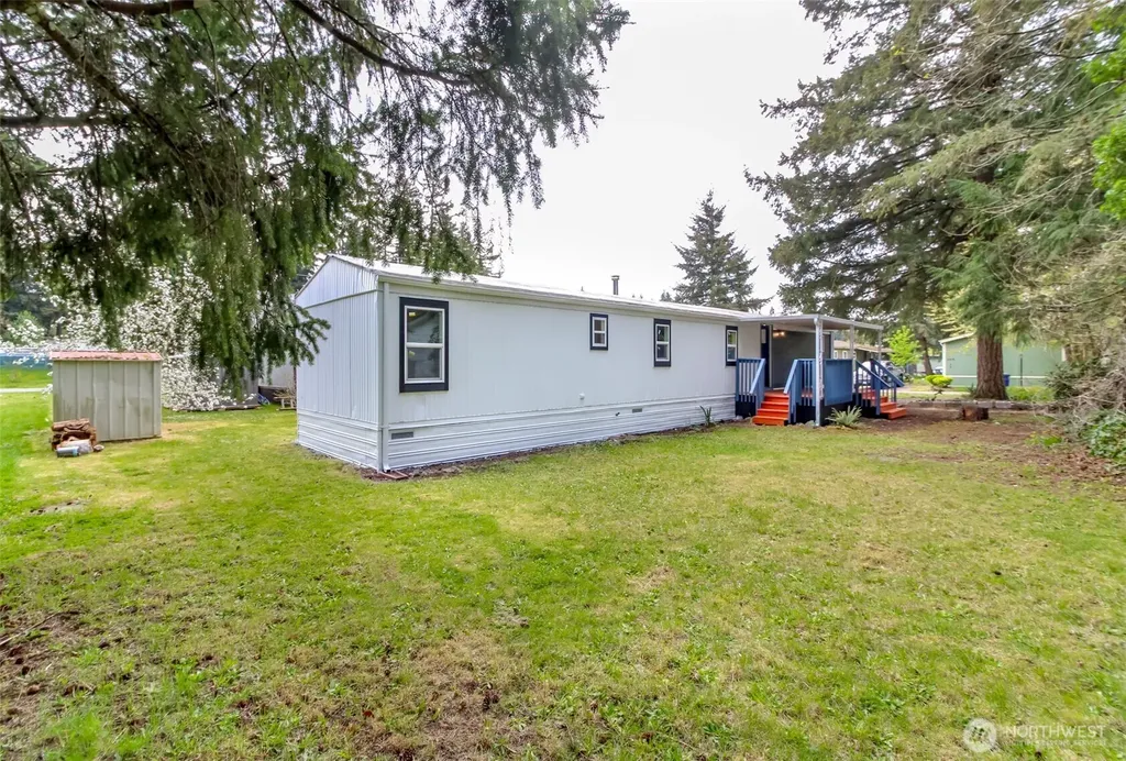 8915 226th Graham WA 98338