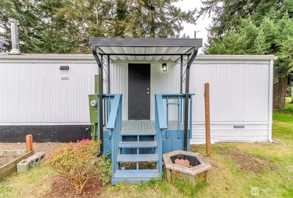 8915 226th Graham WA 98338