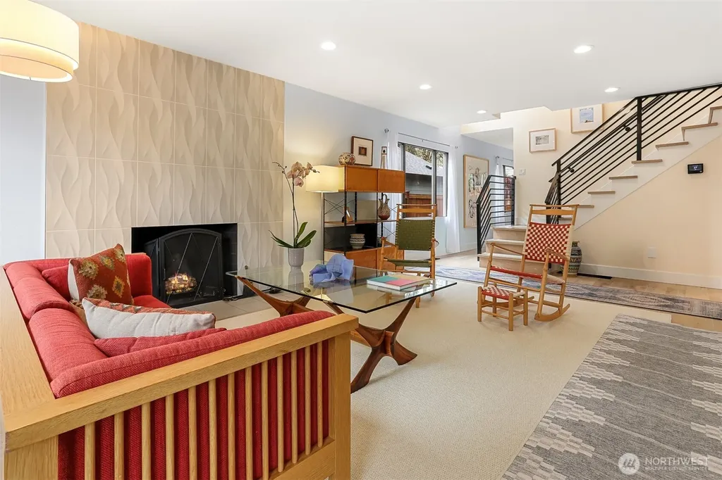 12328 38th Avenue NE Seattle WA 98125
