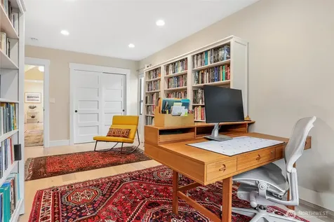 12328 38th Avenue NE Seattle WA 98125