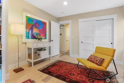12328 38th Avenue NE Seattle WA 98125