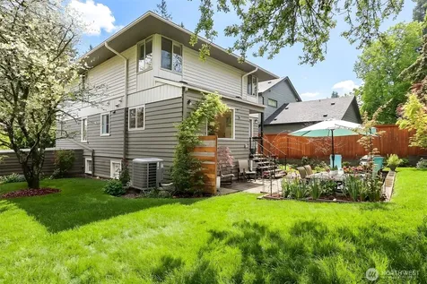 12328 38th Avenue NE Seattle WA 98125