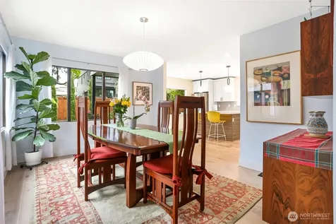 12328 38th Avenue NE Seattle WA 98125