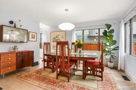 12328 38th Avenue NE Seattle WA 98125