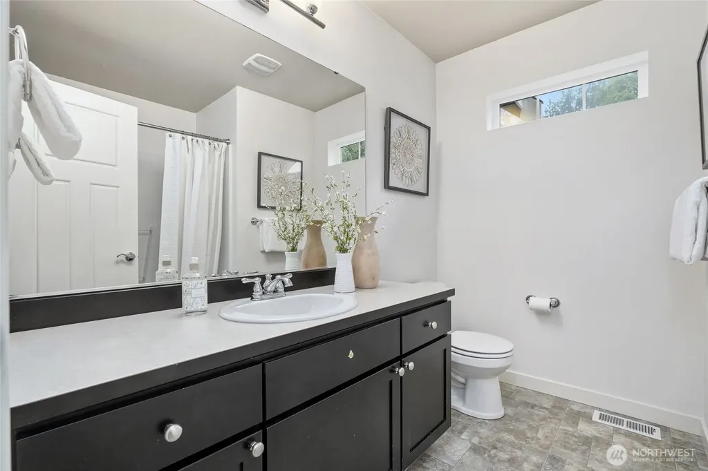 12823 65th Place W Edmonds WA 98026