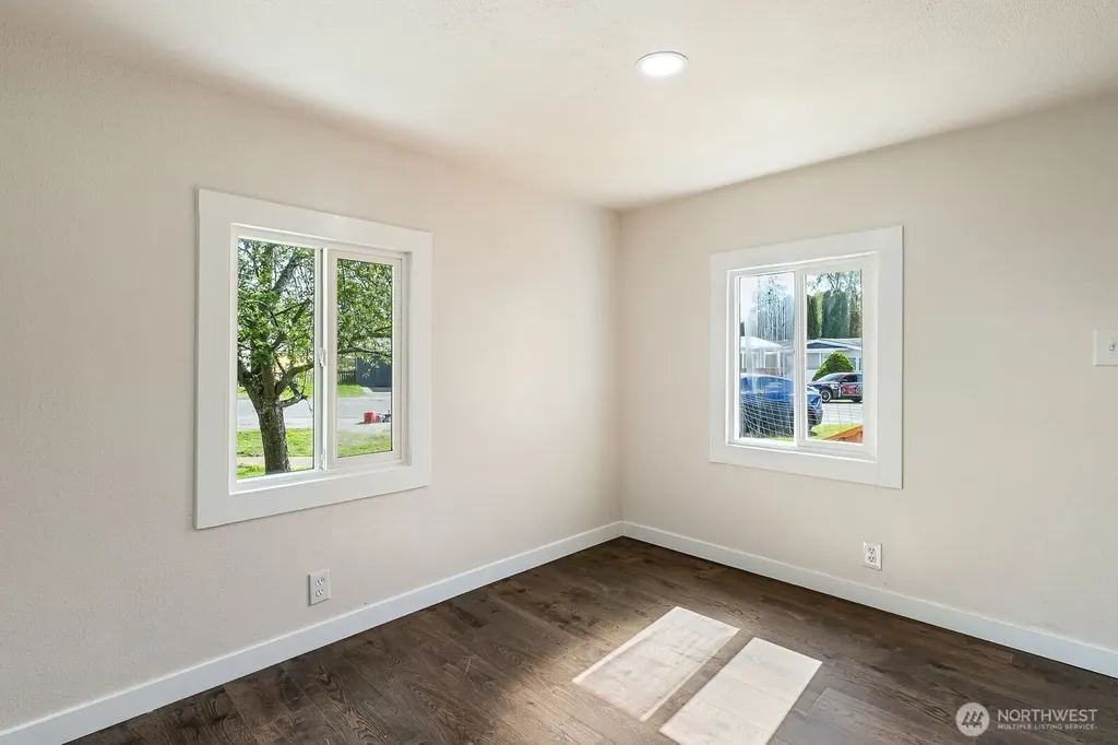 2392 Douglas Road Ferndale WA 98248
