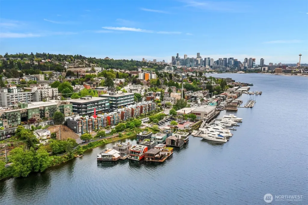 2834 Fairview Avenue E Seattle WA 98102