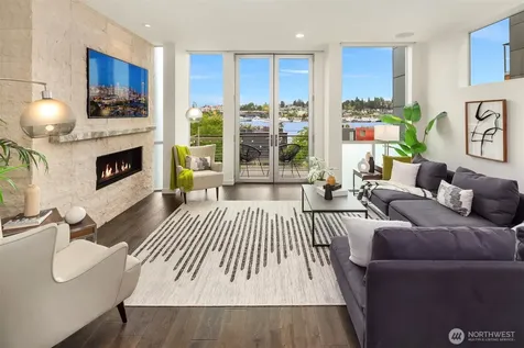 2834 Fairview Avenue E Seattle WA 98102