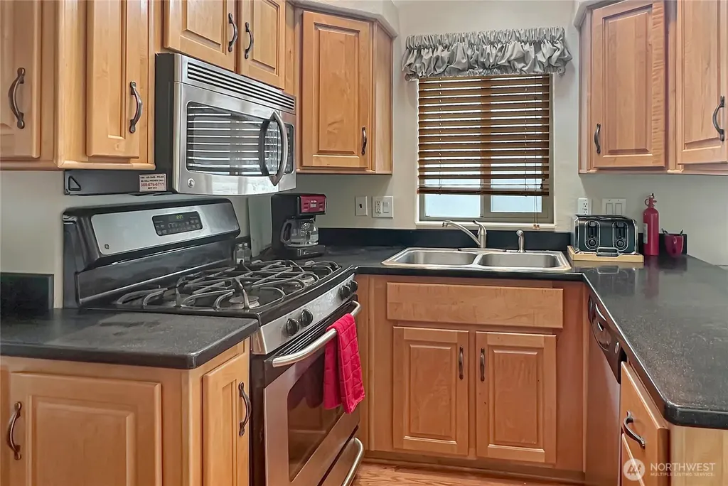 7704 Birch Bay Drive Blaine WA 98230