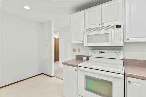 11615 127th Lane NE Kirkland WA 98034