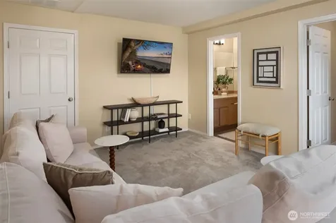 10835 Arroyo Beach Place SW Seattle WA 98146