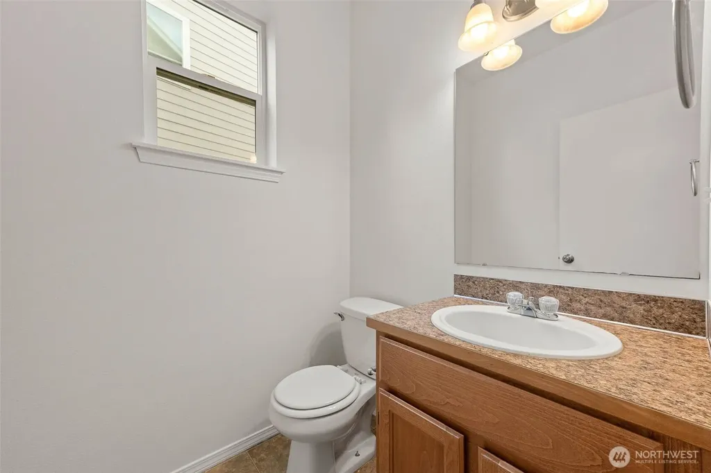 202 Hawk Avenue SW Orting WA 98360