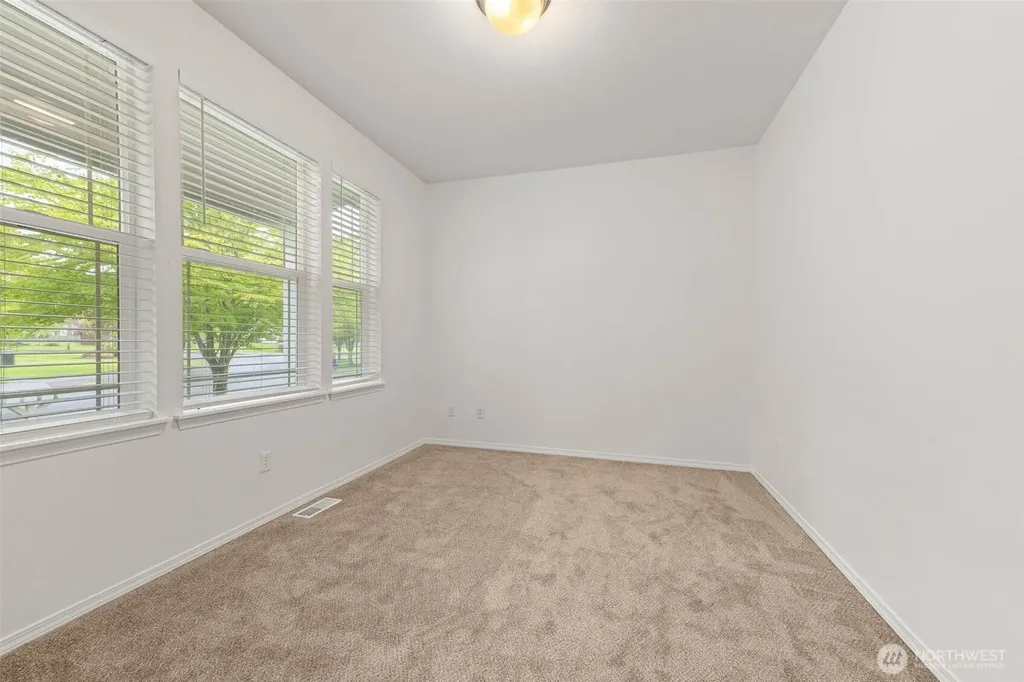 202 Hawk Avenue SW Orting WA 98360