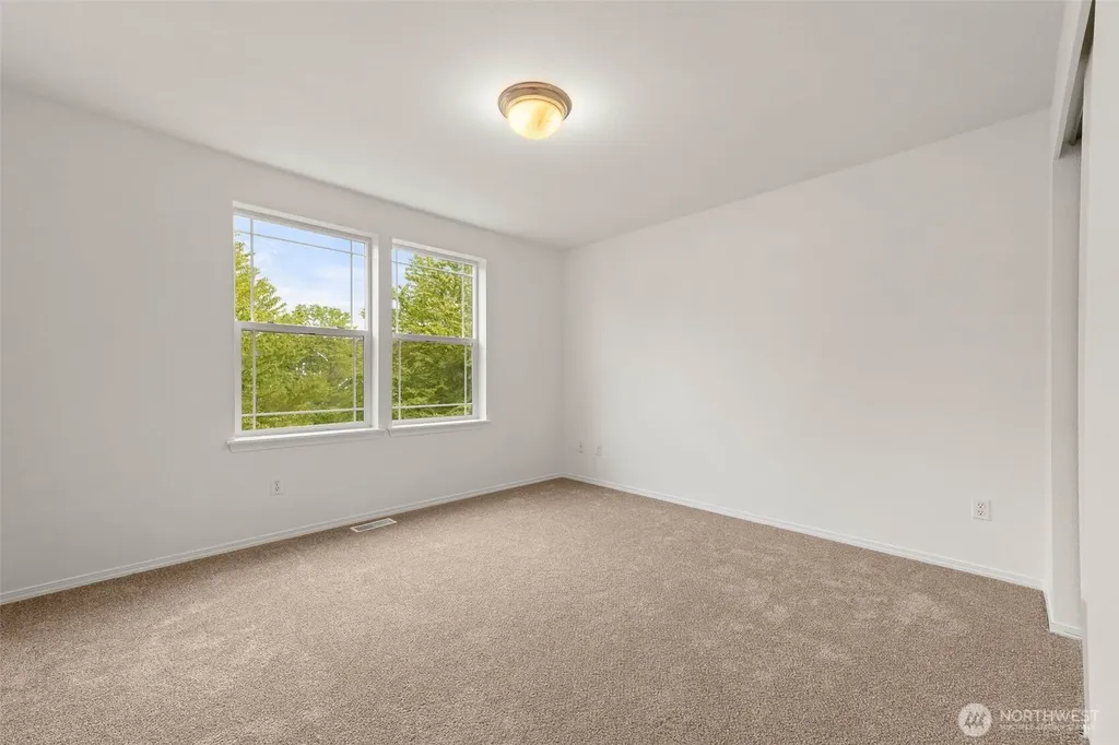202 Hawk Avenue SW Orting WA 98360