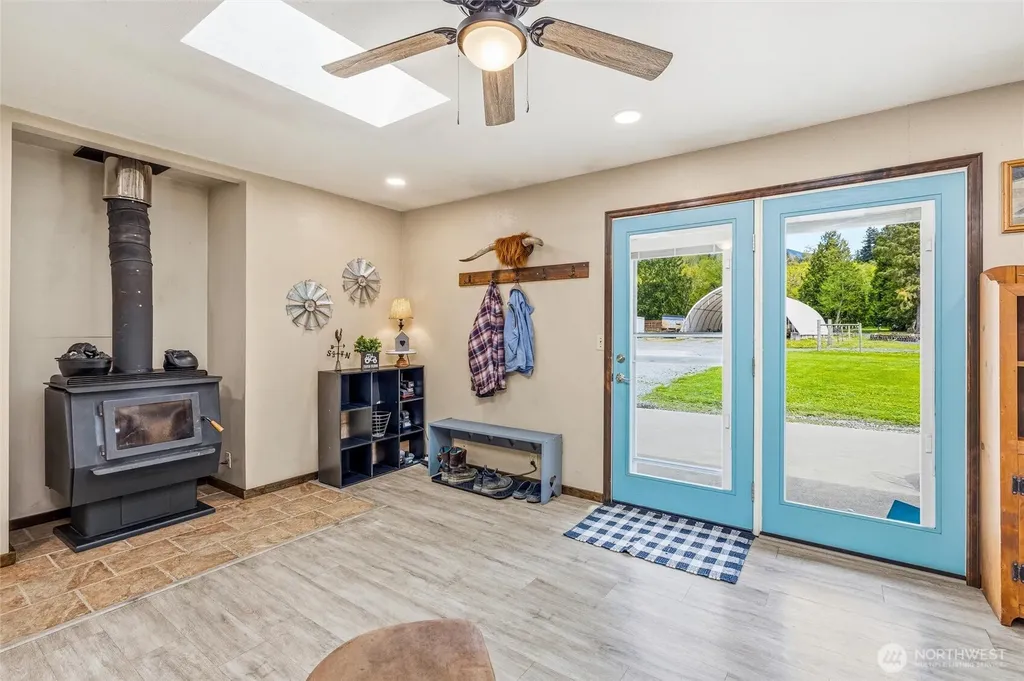 27930 Hoehn Road Sedro Woolley WA 98284