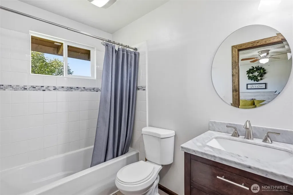 27930 Hoehn Road Sedro Woolley WA 98284