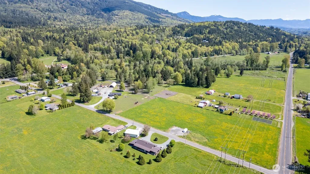27930 Hoehn Road Sedro Woolley WA 98284