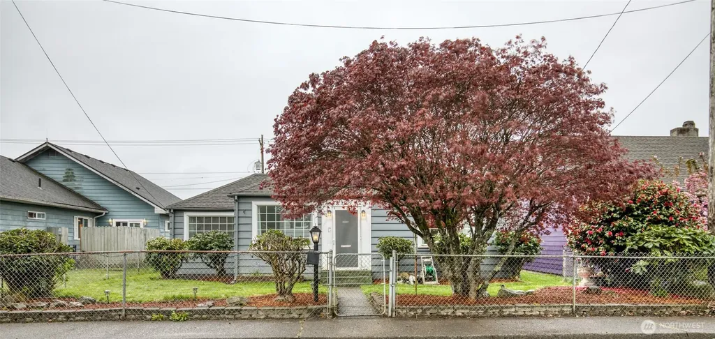 1509 Cherry Street Aberdeen WA 98520