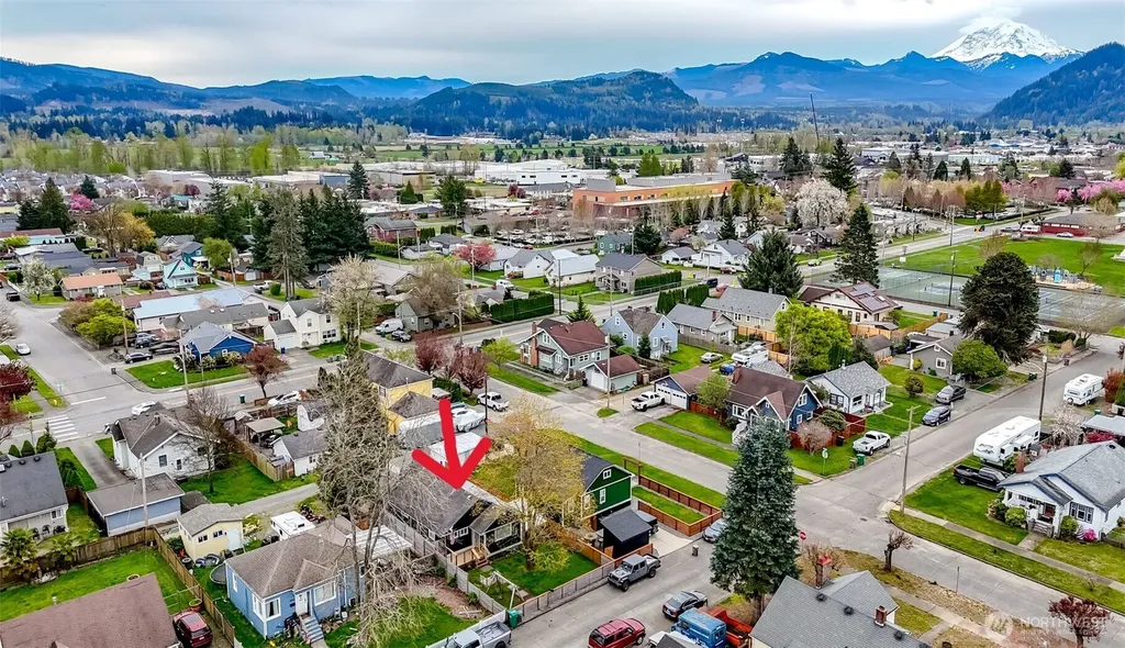 3015 Fredrickson Street Enumclaw WA 98022