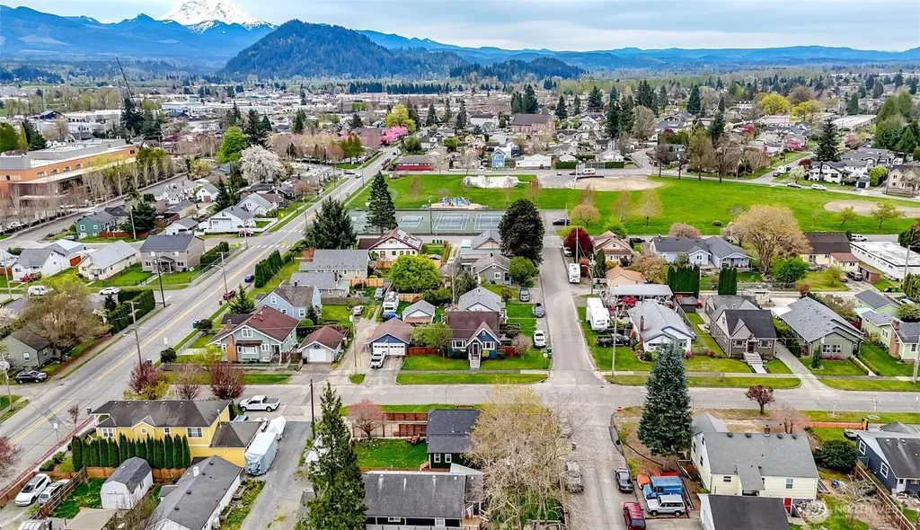 3015 Fredrickson Street Enumclaw WA 98022