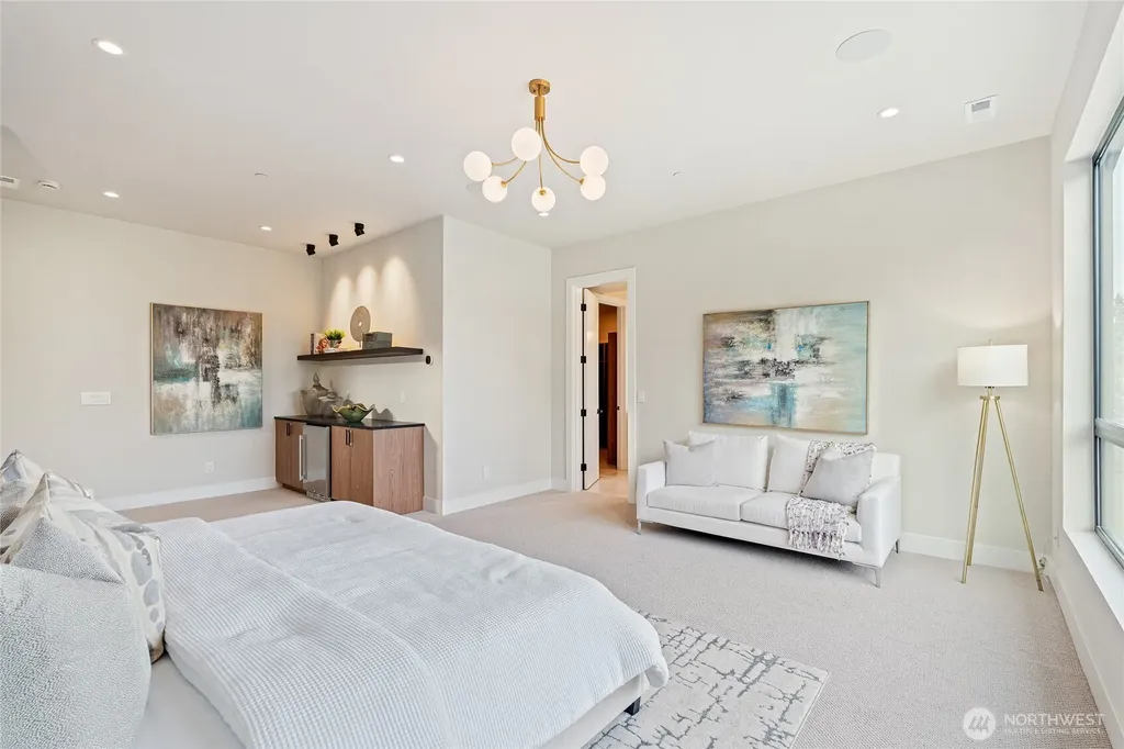 2423 129th Avenue SE Bellevue WA 98005