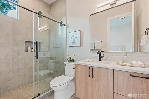 2423 129th Avenue SE Bellevue WA 98005