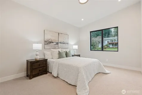 2423 129th Avenue SE Bellevue WA 98005