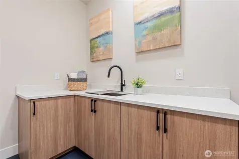 2423 129th Avenue SE Bellevue WA 98005