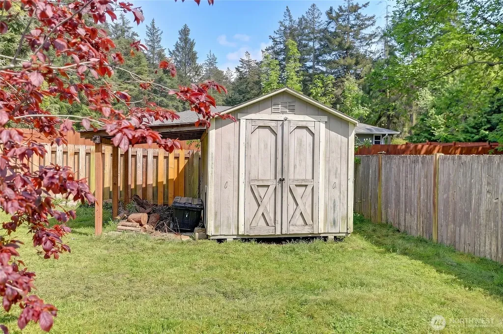 2180 Westwood Place Oak Harbor WA 98277