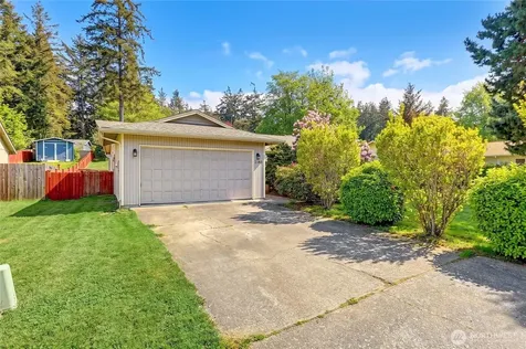 2180 Westwood Place Oak Harbor WA 98277