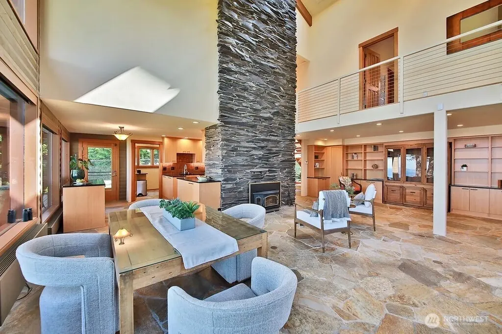 3146 Spahr Road Greenbank WA 98253
