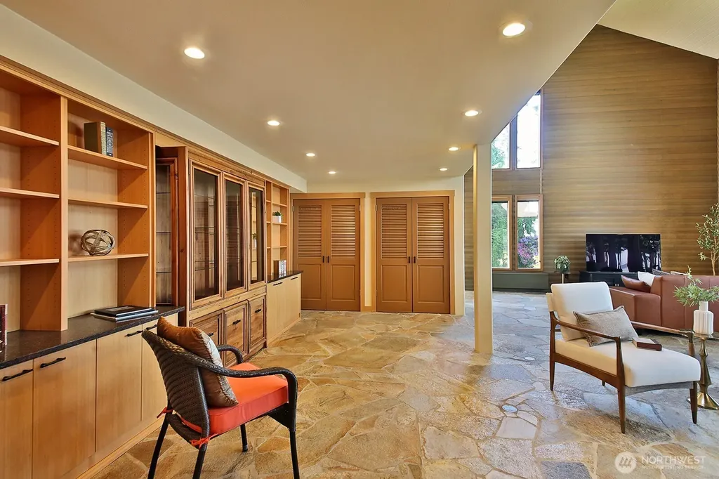 3146 Spahr Road Greenbank WA 98253