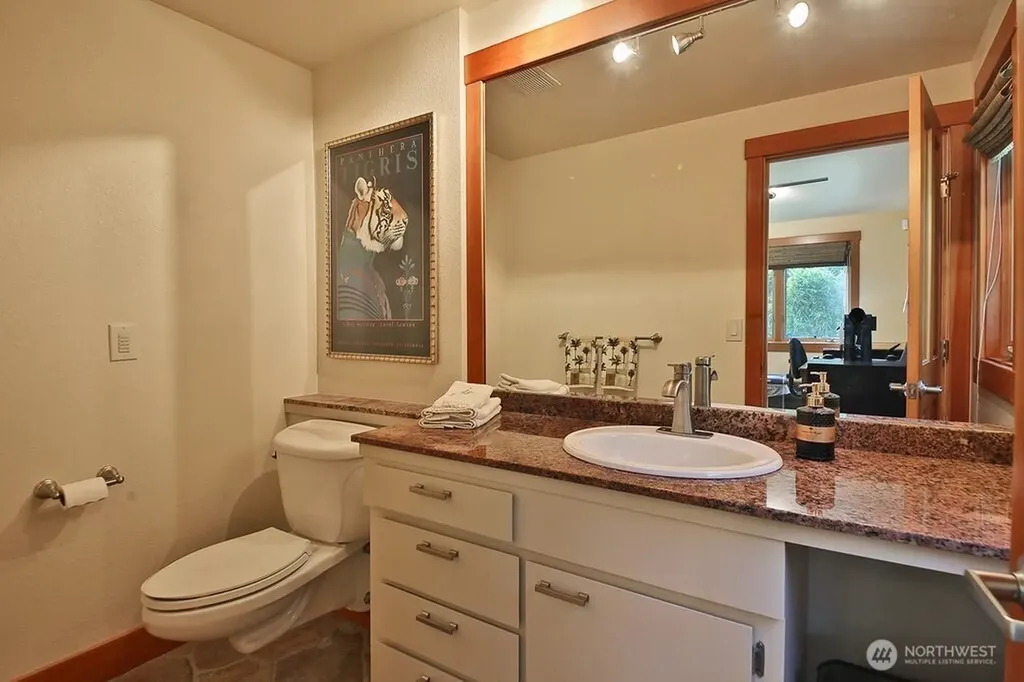 3146 Spahr Road Greenbank WA 98253