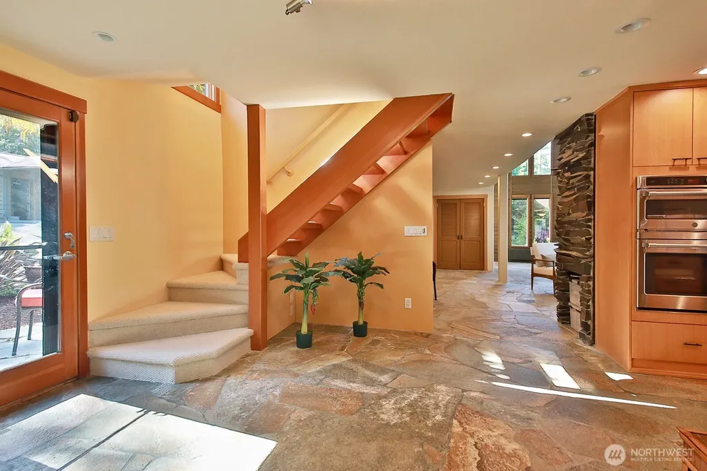 3146 Spahr Road Greenbank WA 98253